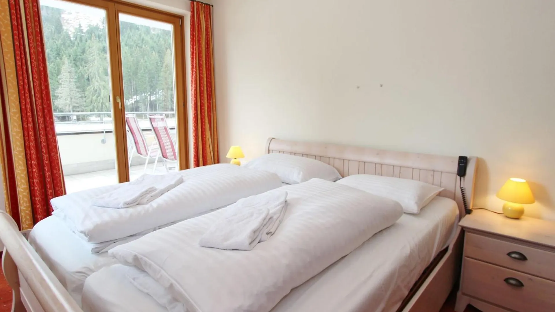 Modern Apartment in Saalbach Hinterglemm with Garden 0*,
